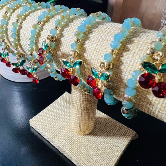 LOT of 12 Handmade Cherry Charm Crystal Beaded Bracelet Elastic - Picture 4 of 4